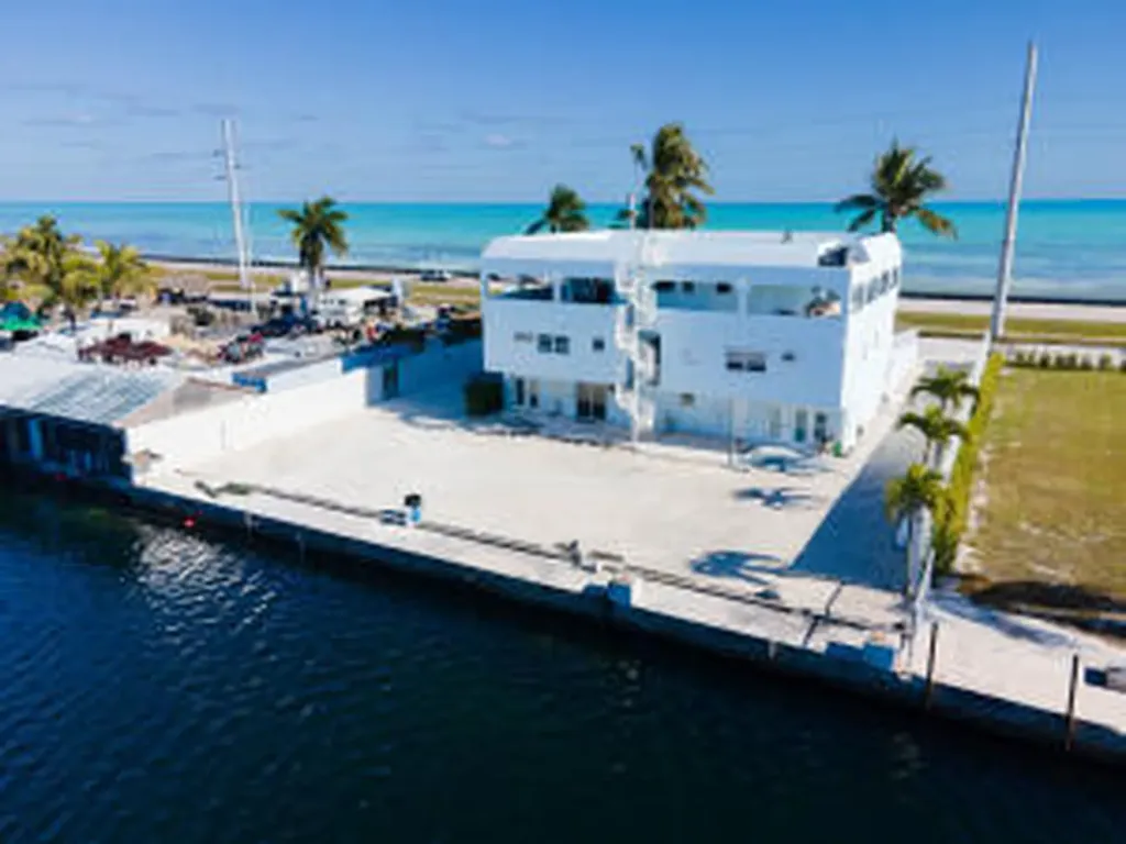 74560 Overseas Highway Islamorada FL 33036