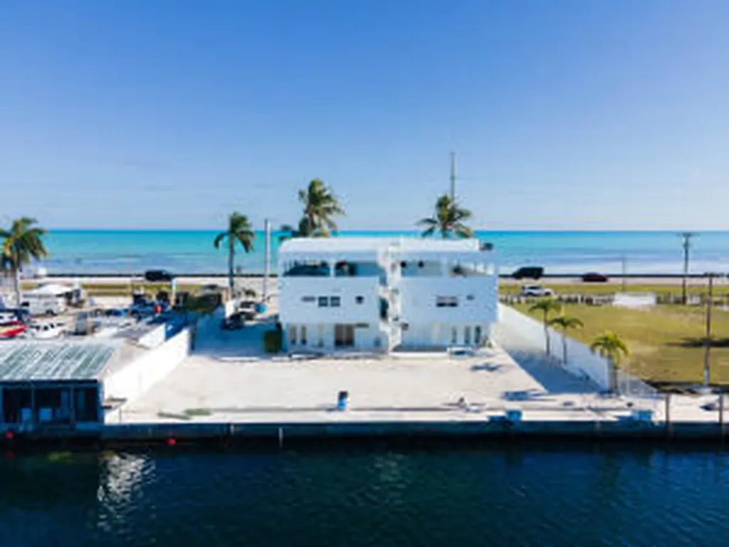 74560 Overseas Highway Islamorada FL 33036