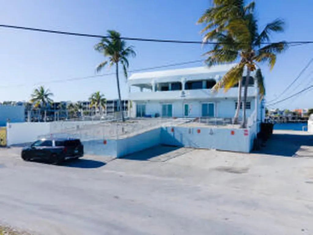 74560 Overseas Highway Islamorada FL 33036