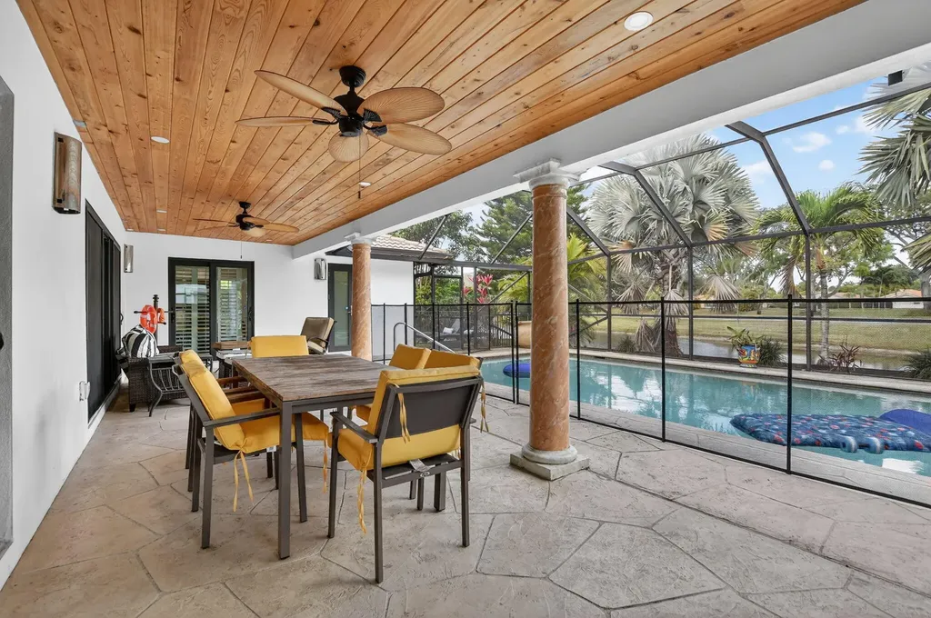 10294 Crosswind Road Boca Raton FL 33498