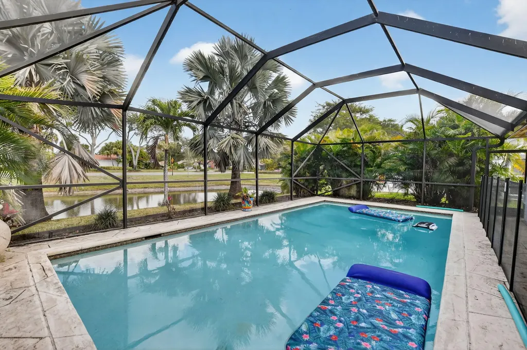 10294 Crosswind Road Boca Raton FL 33498