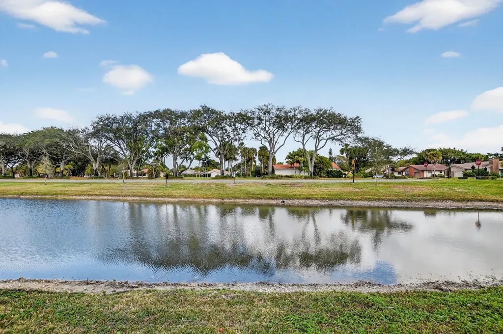 10294 Crosswind Road Boca Raton FL 33498