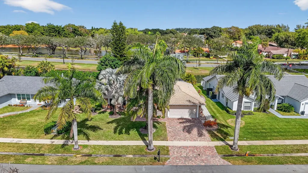 10294 Crosswind Road Boca Raton FL 33498