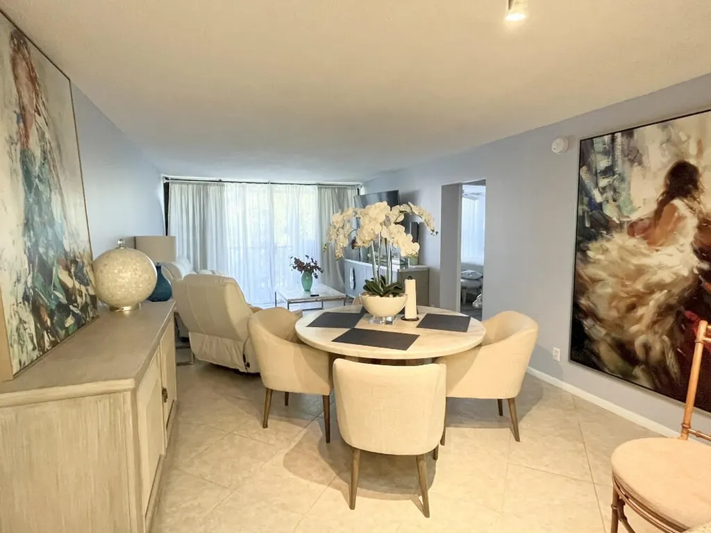 1 Royal Palm Way Boca Raton FL 33432