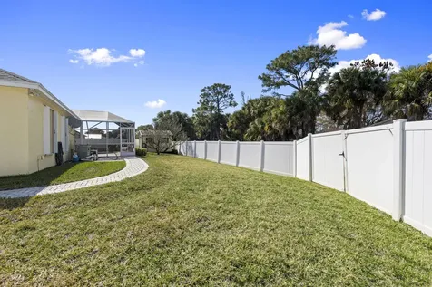 2092 SW Villanova Road Port St Lucie FL 34953
