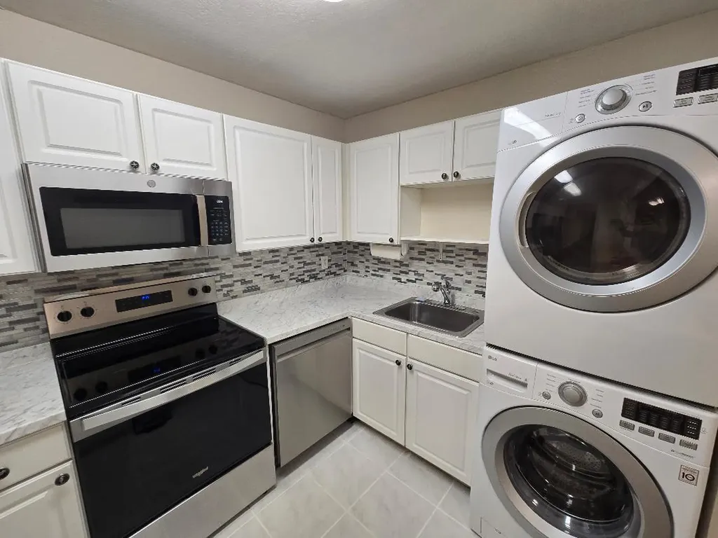 126 Sparrow Drive Royal Palm Beach FL 33411
