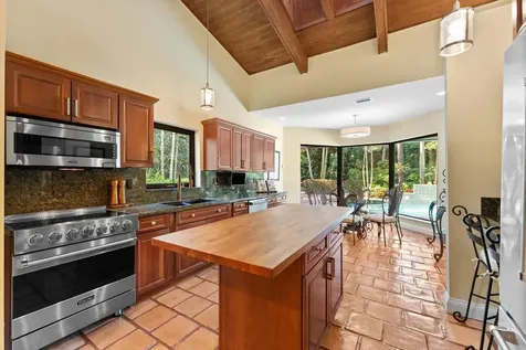 2498 NW 39th Street Boca Raton FL 33431