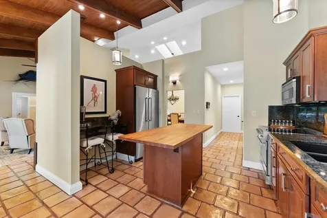 2498 NW 39th Street Boca Raton FL 33431