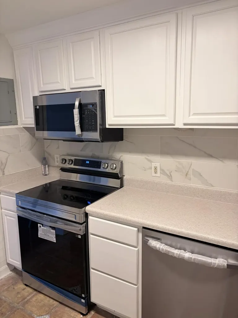 213 SE 9th Street Delray Beach FL 33483