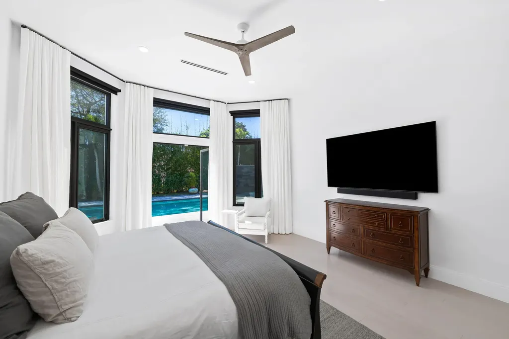 18338 Guardian Circle Boca Raton FL 33496