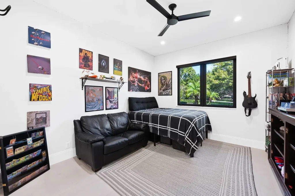 18338 Guardian Circle Boca Raton FL 33496