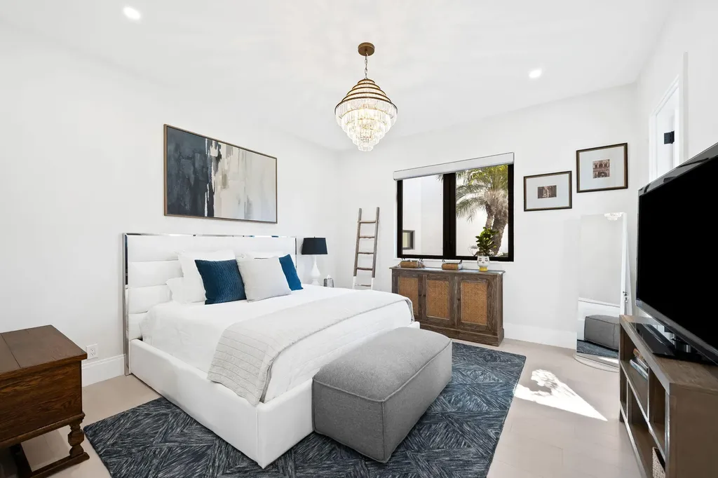 18338 Guardian Circle Boca Raton FL 33496