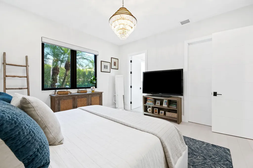 18338 Guardian Circle Boca Raton FL 33496