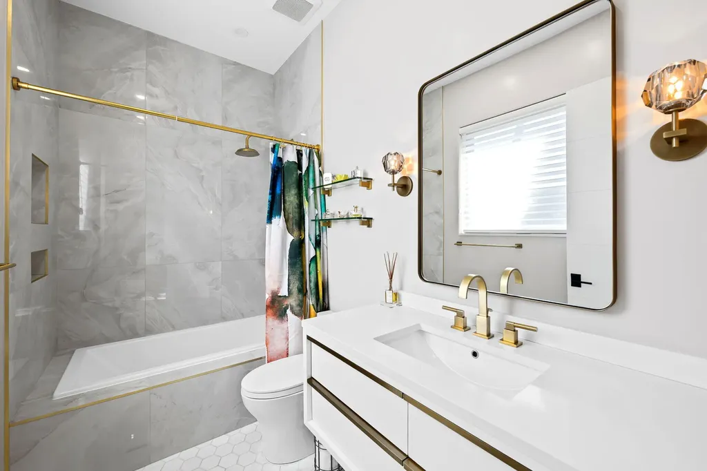 18338 Guardian Circle Boca Raton FL 33496