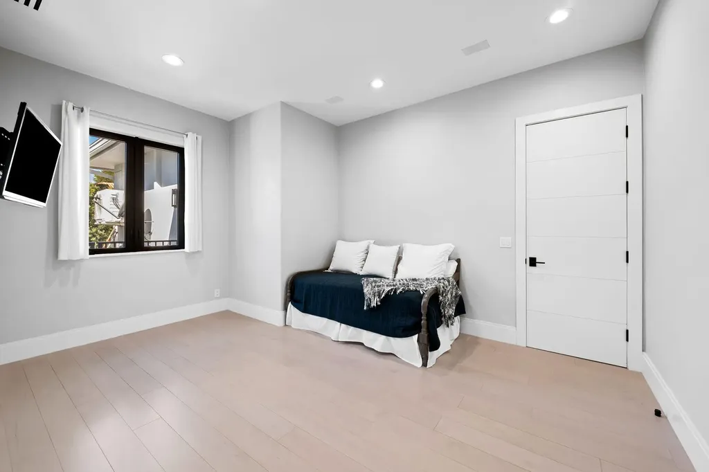 18338 Guardian Circle Boca Raton FL 33496