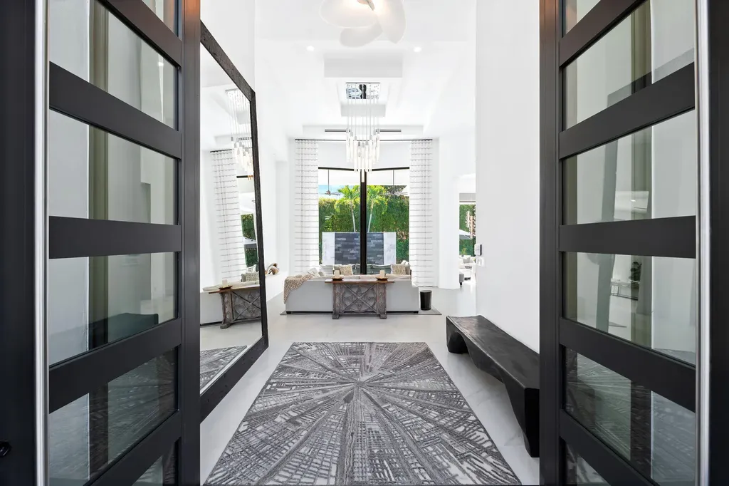 18338 Guardian Circle Boca Raton FL 33496