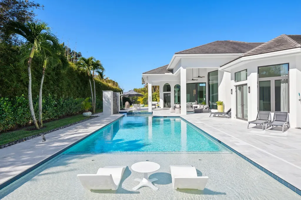 18338 Guardian Circle Boca Raton FL 33496