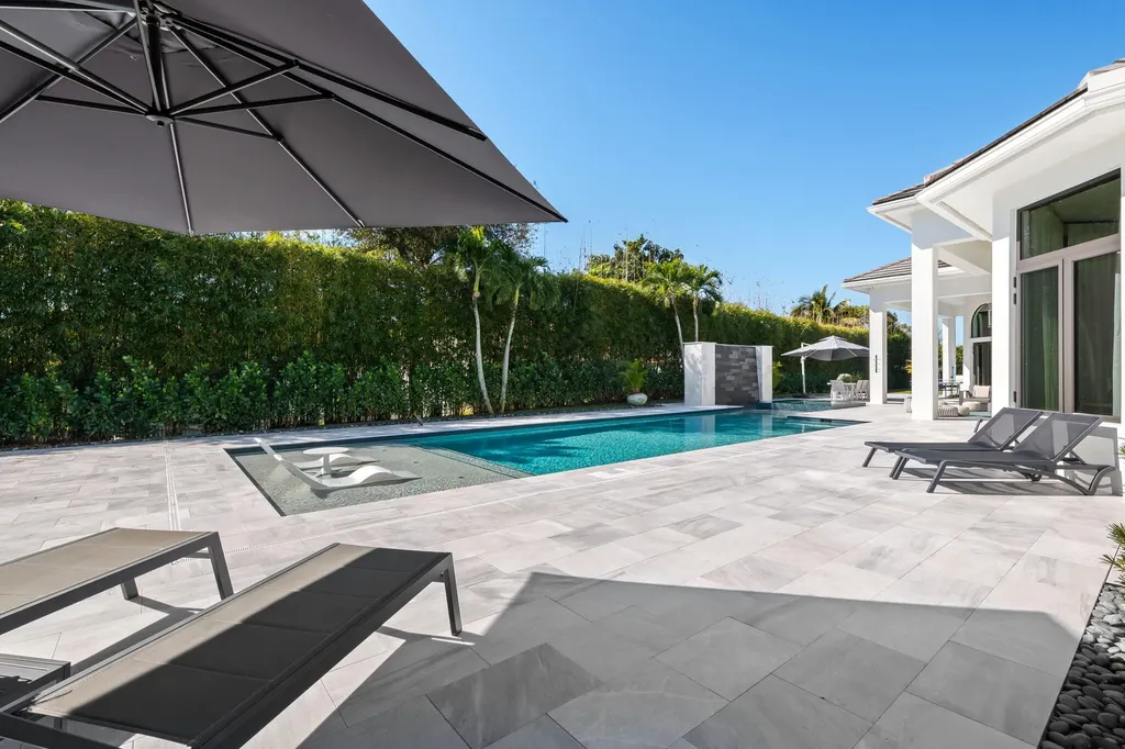 18338 Guardian Circle Boca Raton FL 33496