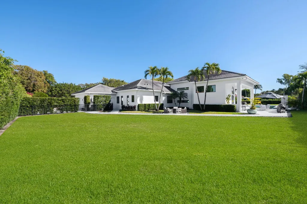 18338 Guardian Circle Boca Raton FL 33496