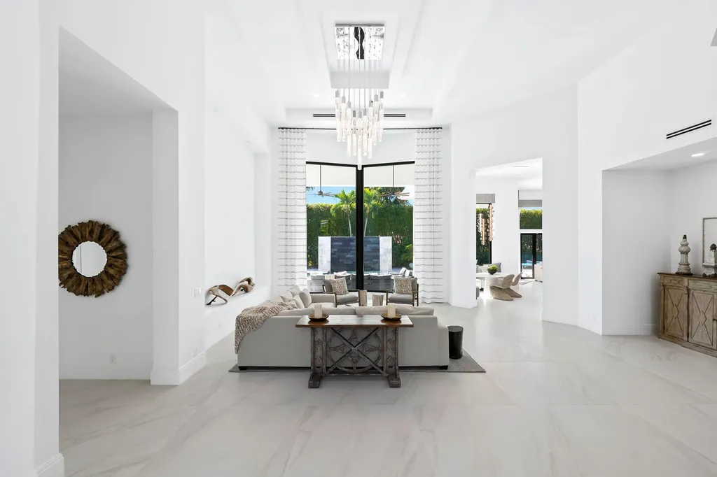 18338 Guardian Circle Boca Raton FL 33496