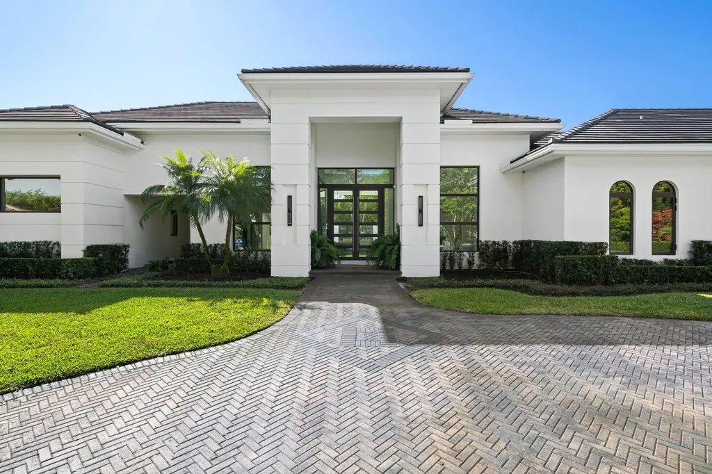 18338 Guardian Circle Boca Raton FL 33496