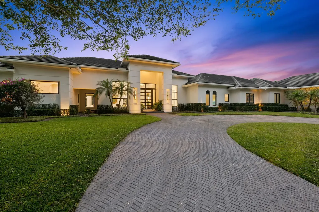 18338 Guardian Circle Boca Raton FL 33496