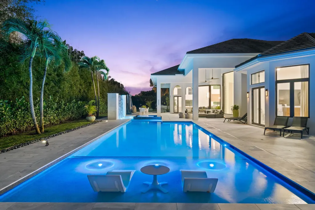 18338 Guardian Circle Boca Raton FL 33496