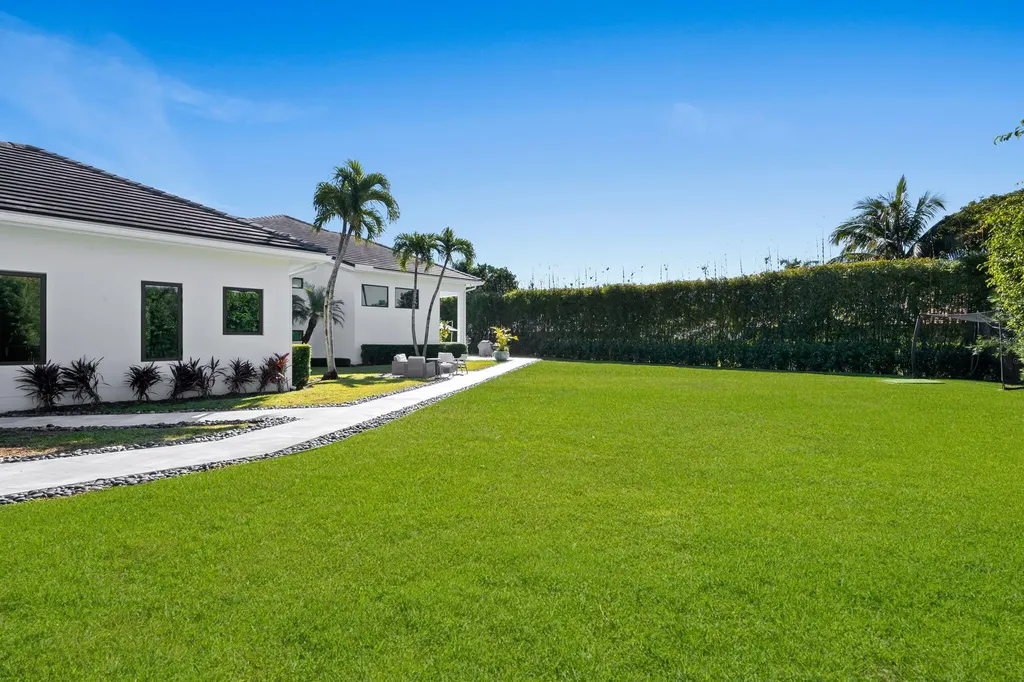 18338 Guardian Circle Boca Raton FL 33496