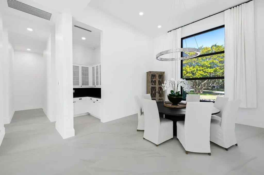 18338 Guardian Circle Boca Raton FL 33496