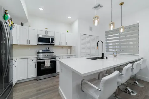 21105 NW 14th Place Miami Gardens FL 33169