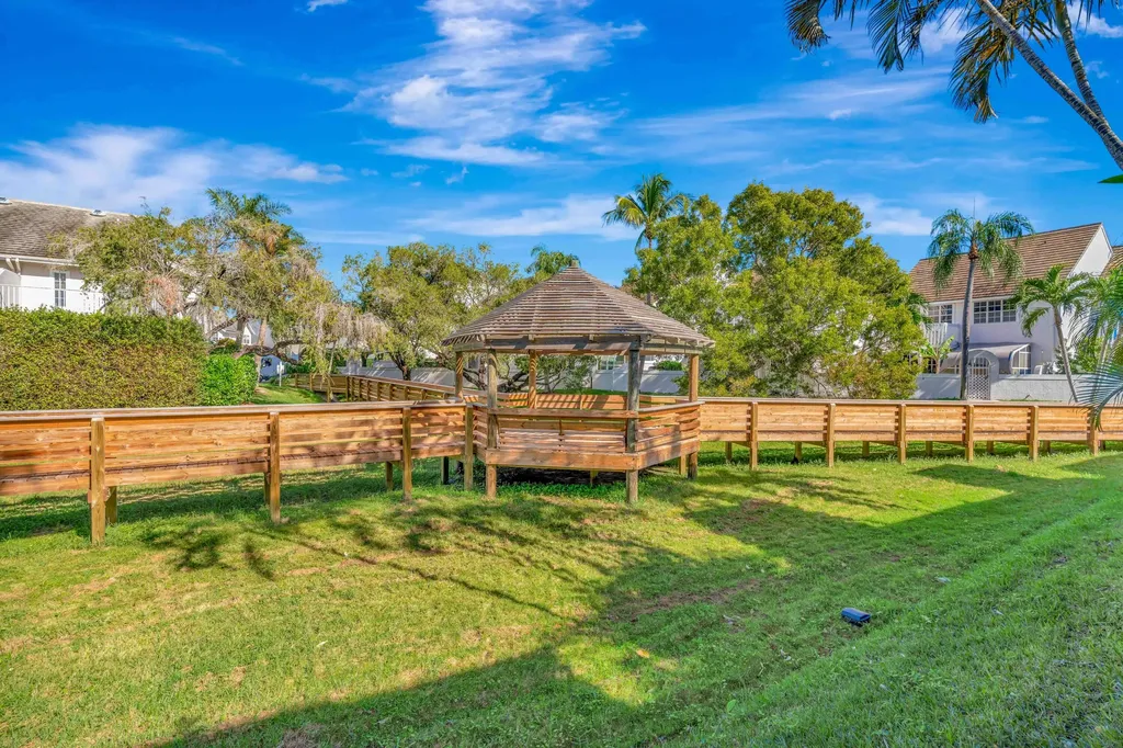 1000 N Us Highway 1 Jupiter FL 33477