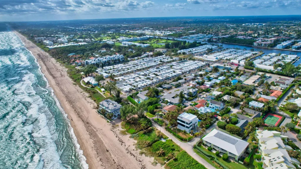 5015 Old Ocean Boulevard Ocean Ridge FL 33435