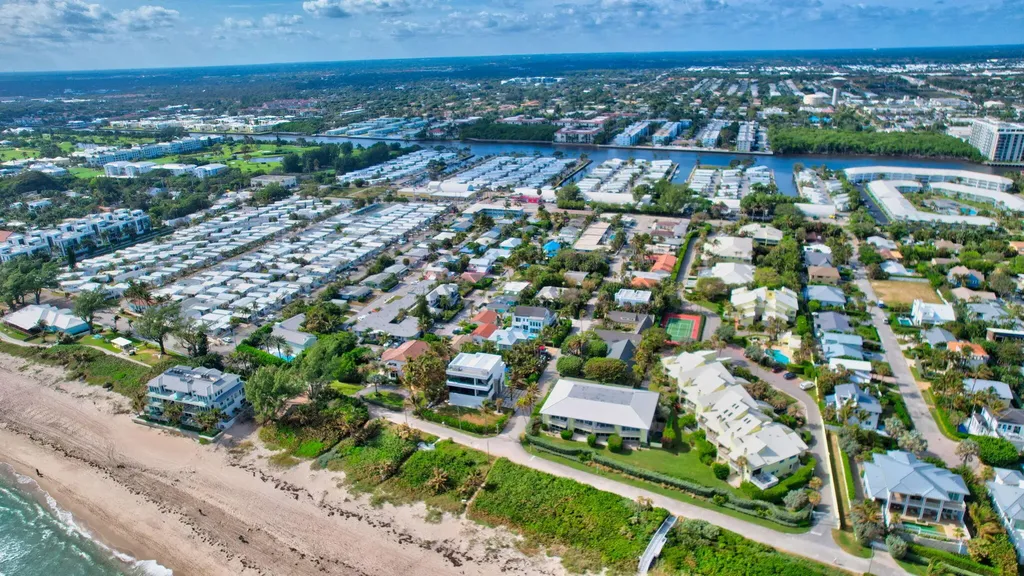 5015 Old Ocean Boulevard Ocean Ridge FL 33435