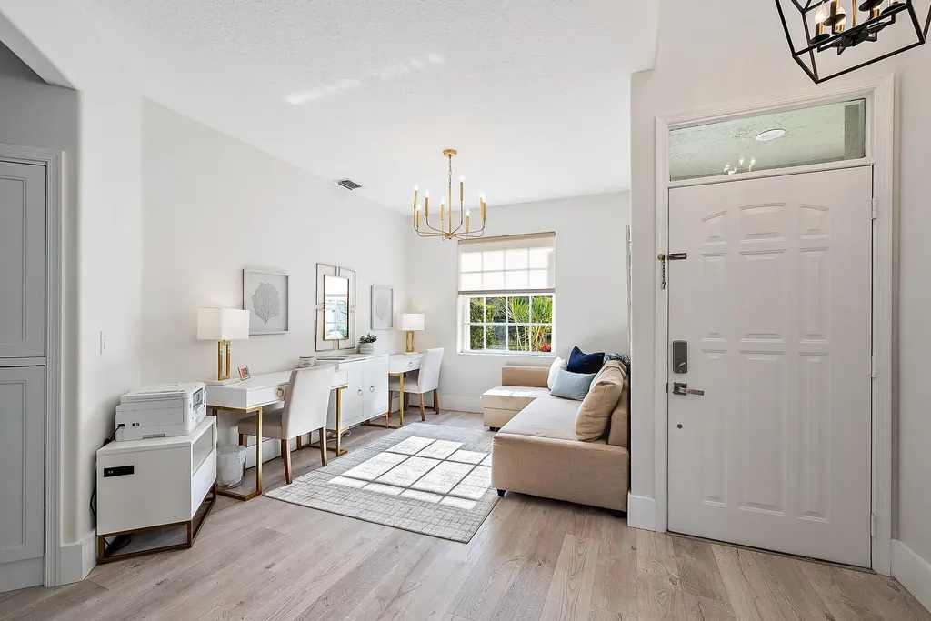 8307 Quail Meadow Way West Palm Beach FL 33412