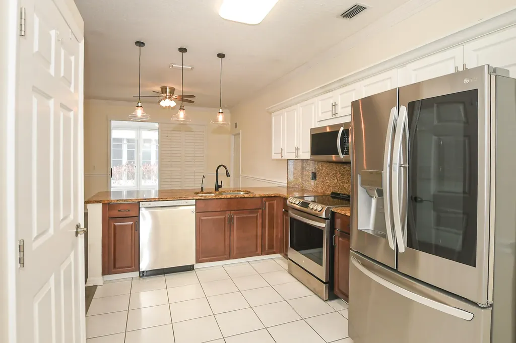 569 NW Cortina Lane Port St Lucie FL 34986