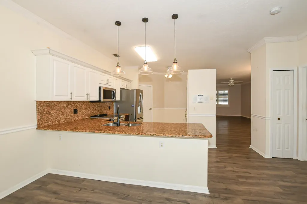 569 NW Cortina Lane Port St Lucie FL 34986