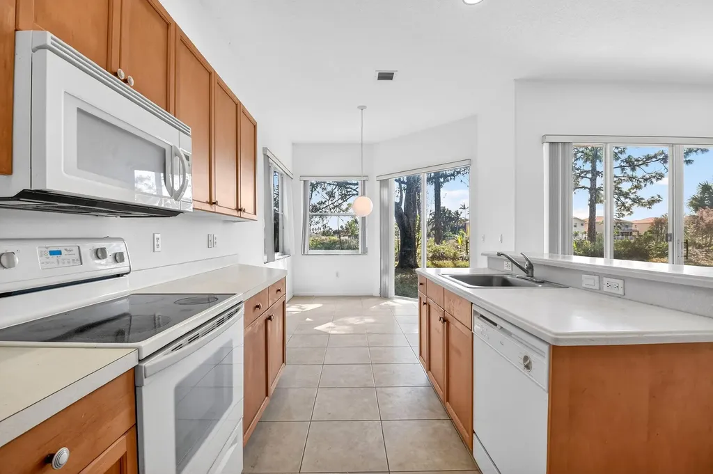 2431 Westmont Drive Royal Palm Beach FL 33411