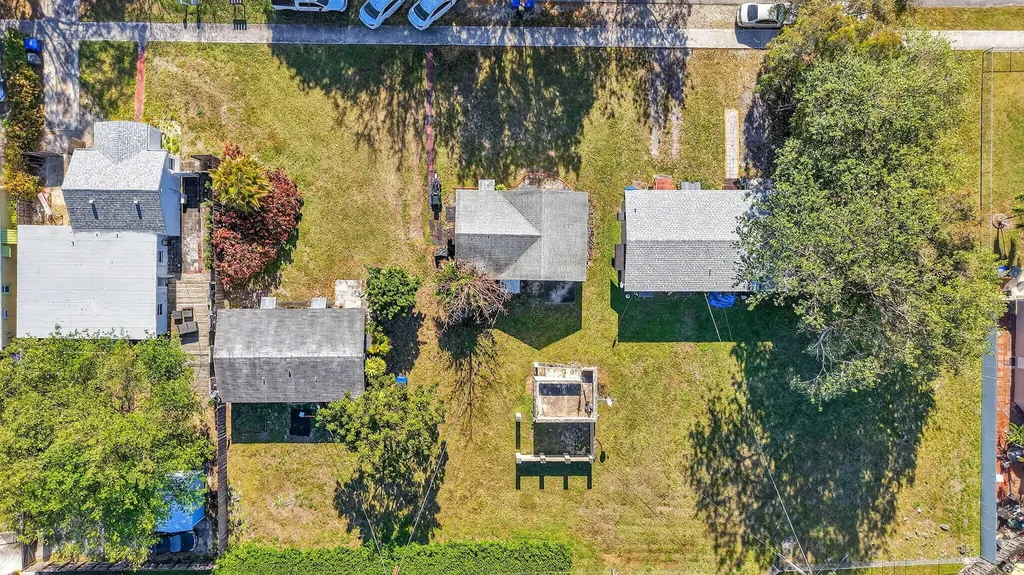 411 Columbus Parkway Hollywood FL 33021