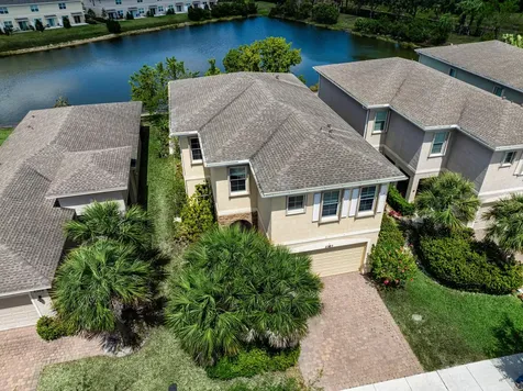 2323 NW Padova Street Port St Lucie FL 34986