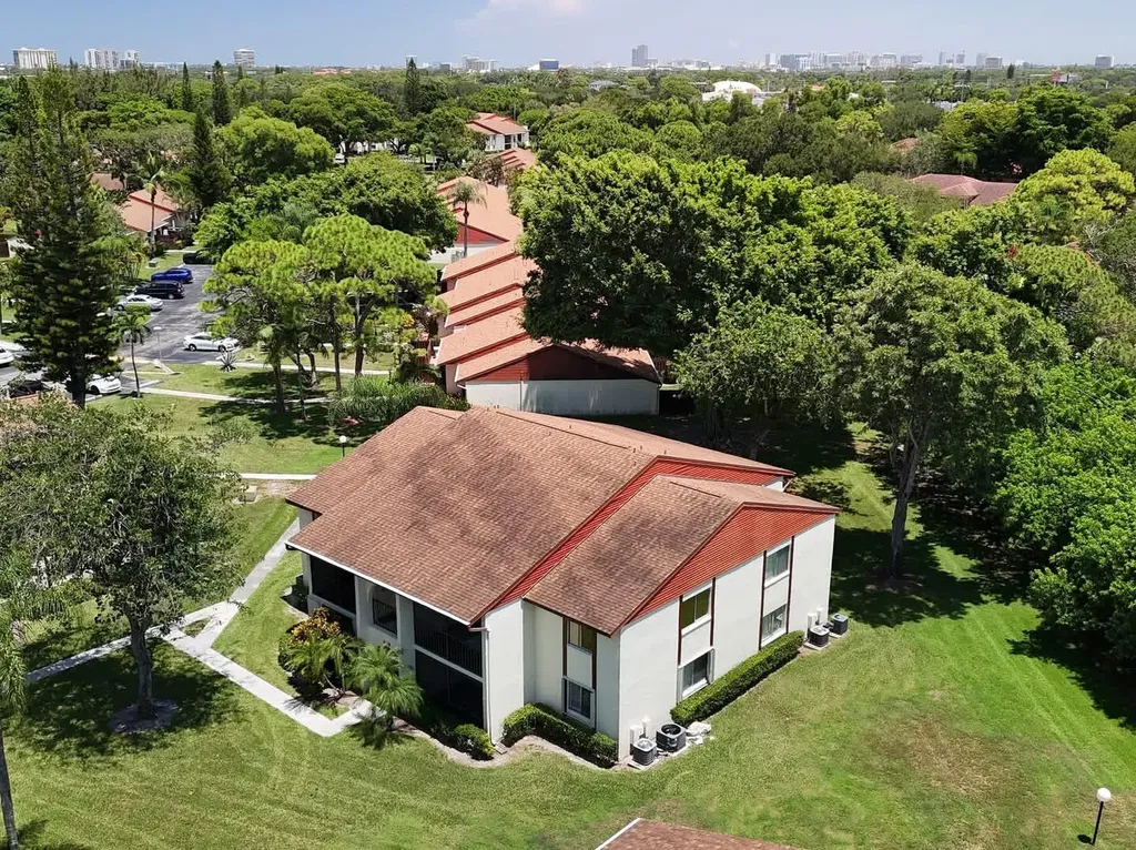 4941 Sable Pine Circle West Palm Beach FL 33417