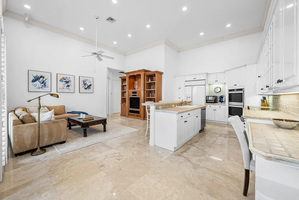 6412 San Michel Way Delray Beach FL 33484