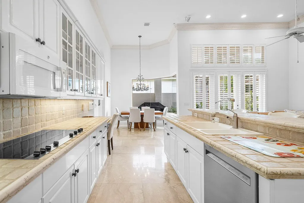 6412 San Michel Way Delray Beach FL 33484