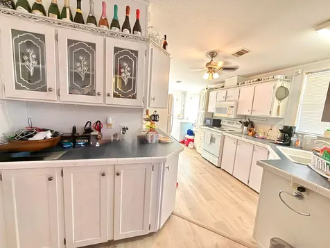 1907 NE 308th Street Okeechobee FL 34972