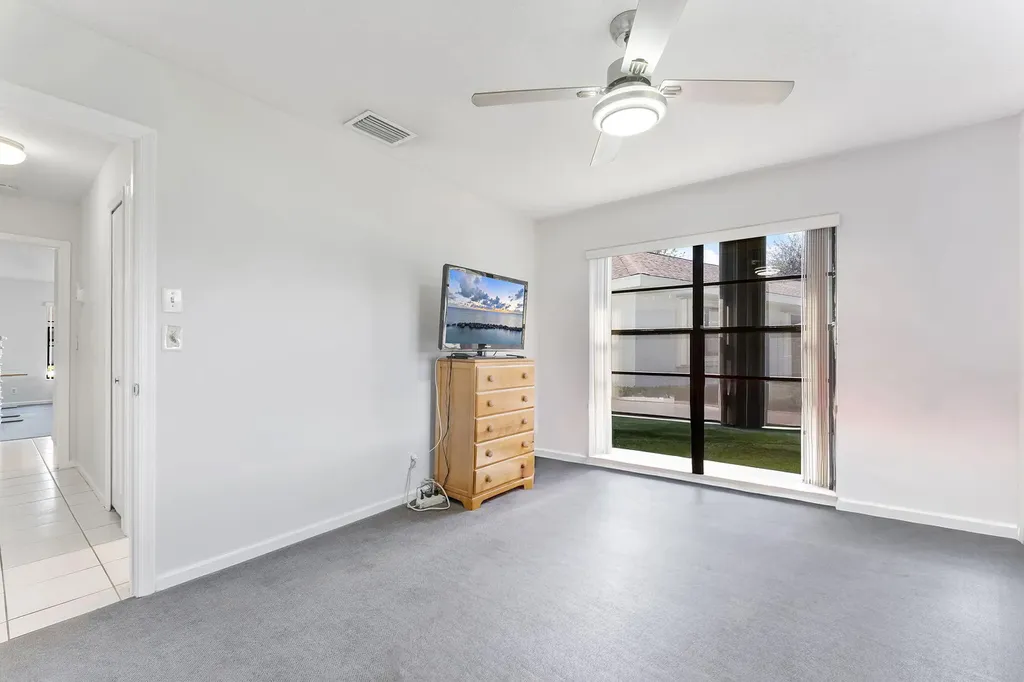 9860 Pecan Tree Drive Boynton Beach FL 33436
