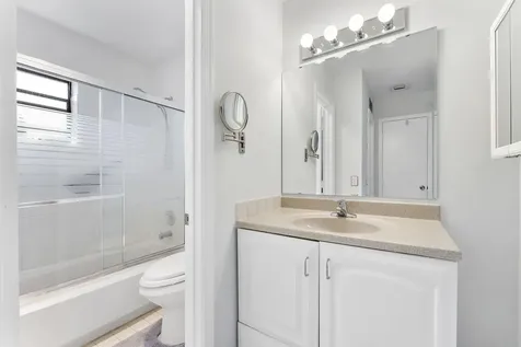 9860 Pecan Tree Drive Boynton Beach FL 33436