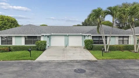 9860 Pecan Tree Drive Boynton Beach FL 33436