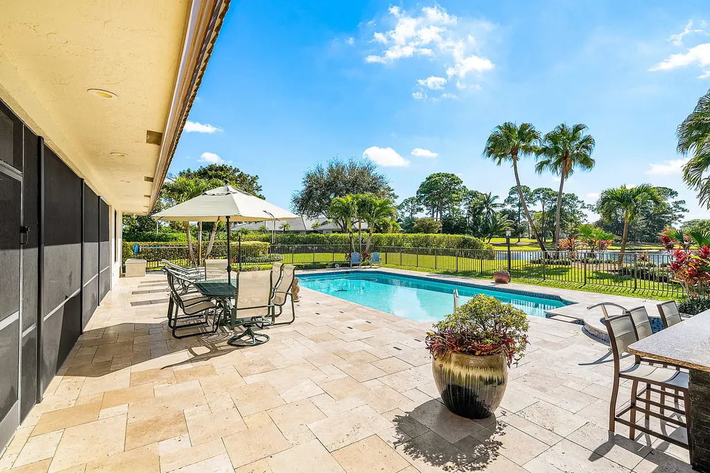 5221 Estates Drive Delray Beach FL 33445
