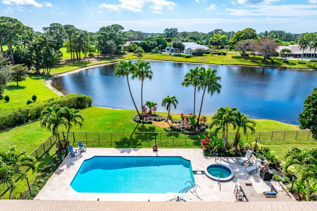 5221 Estates Drive Delray Beach FL 33445