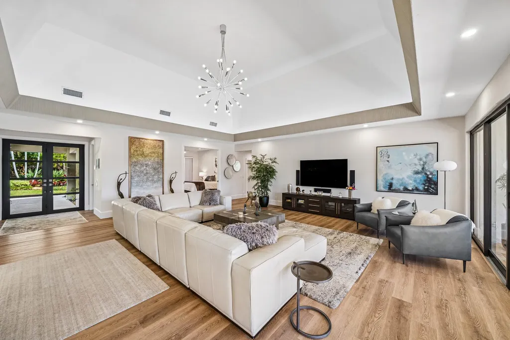 5221 Estates Drive Delray Beach FL 33445