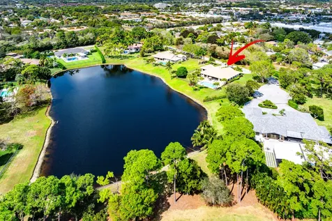 5221 Estates Drive Delray Beach FL 33445